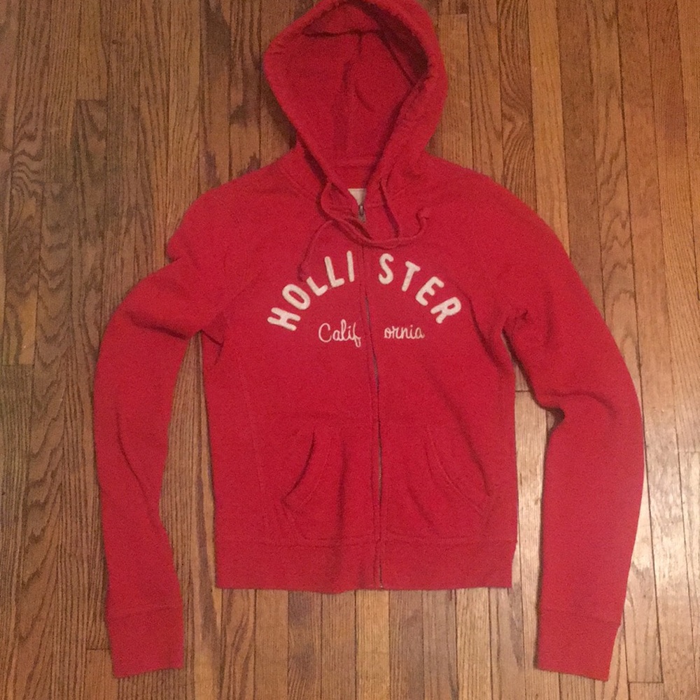 Hollister sweater